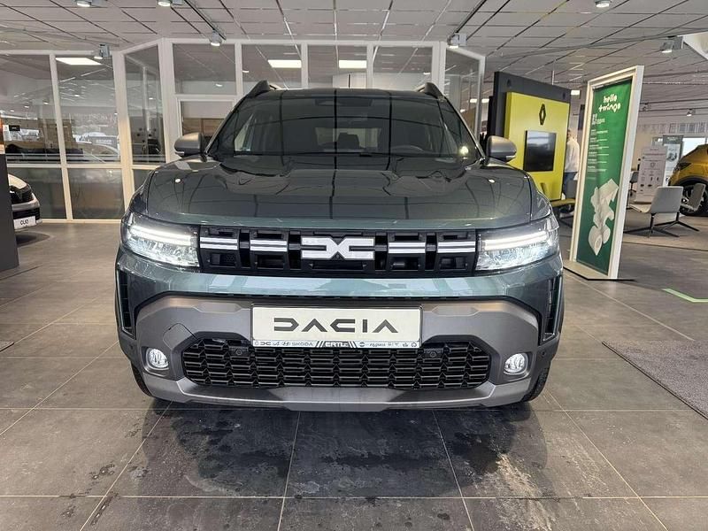 Neu Dacia Duster Journey 122 PS (89 kW) 2025 Terracottabraun metallic SUV