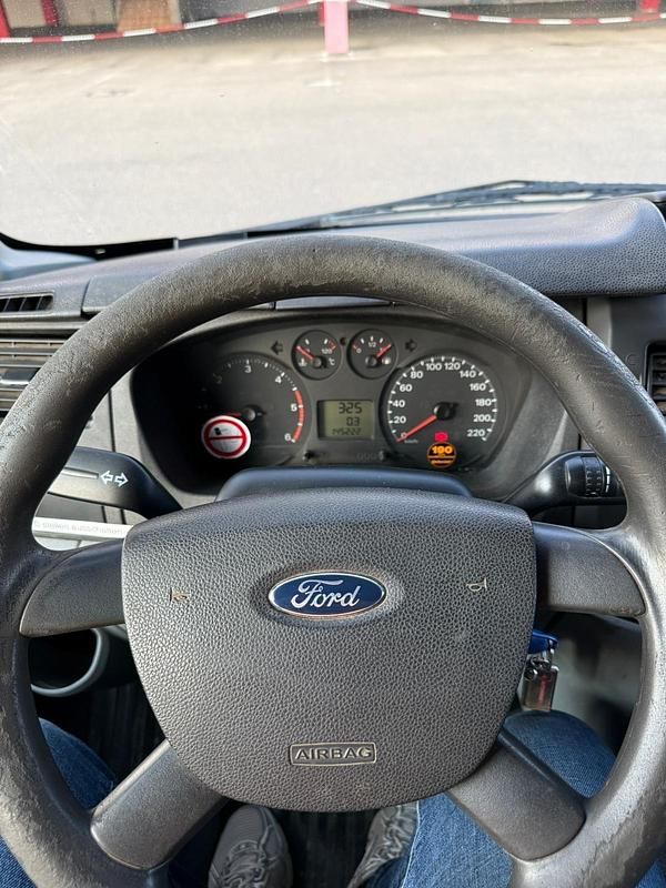 Usata Ford Transit 2011 Blu Monovolume