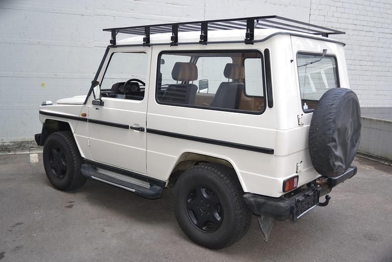 Gebraucht Mercedes G280 156 PS (114 kW) 1986 Weiß SUV