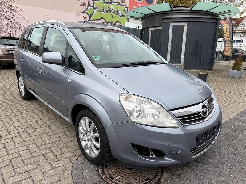 Silber Gebraucht 2009 Opel Zafira Edition Van / Kleinbus | 2.490 € (Fairer Preis) - Bild 1/4