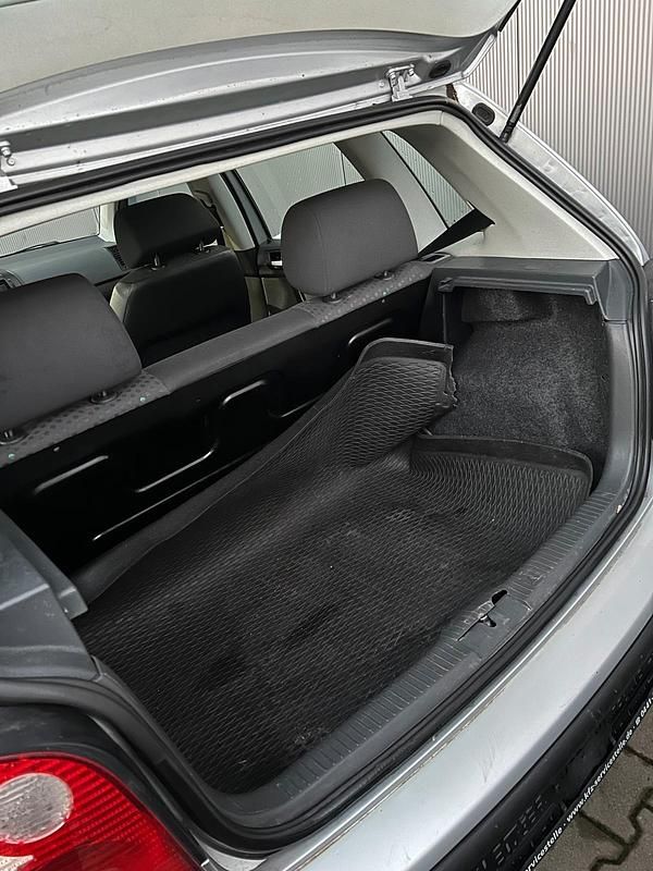 Gebraucht VW Polo 2003 Silber Kleinwagen