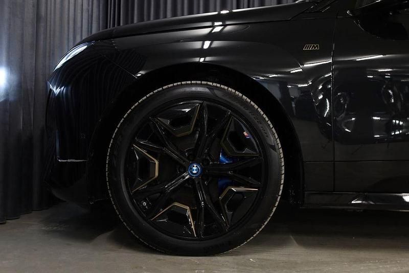 Gebraucht BMW iX Performance 455 kW (619 PS) 2024 Schwarz SUV