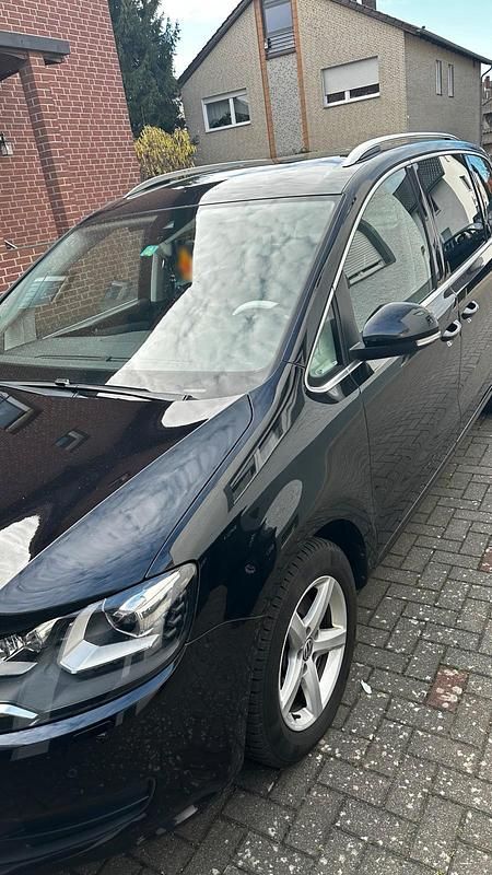 Gebraucht VW Sharan 150 PS (110 kW) 2015 Schwarz Van / Kleinbus