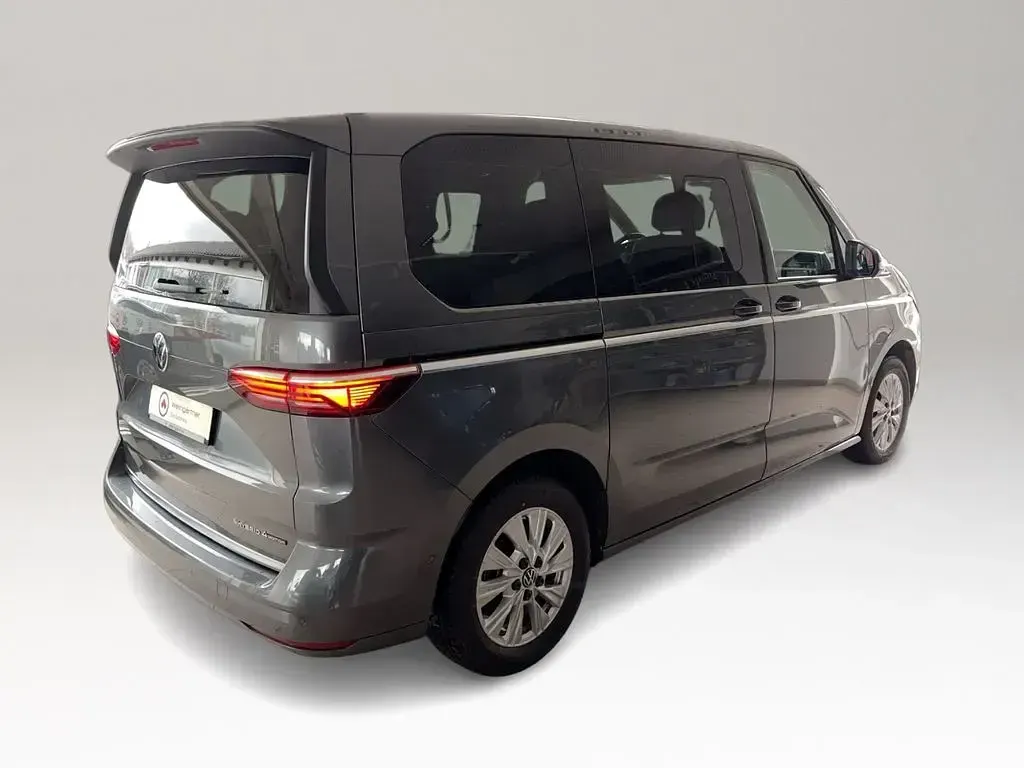 Gebraucht VW Multivan Style 177 PS (130 kW) 2025 Grau Van / Kleinbus