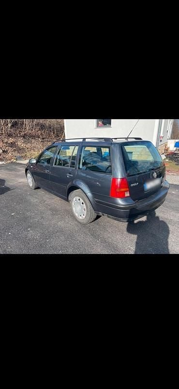 Gebraucht VW Golf IV 101 PS (74 kW) 2002 Grau Kombi