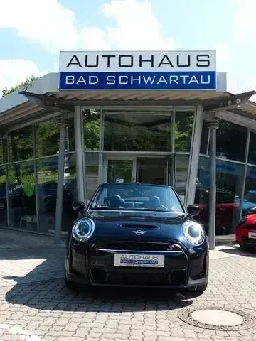 Gebraucht Mini Cooper S Cabriolet Premium Plus 178 PS (130 kW) 2022 Enigmatic black metallic Cabrio