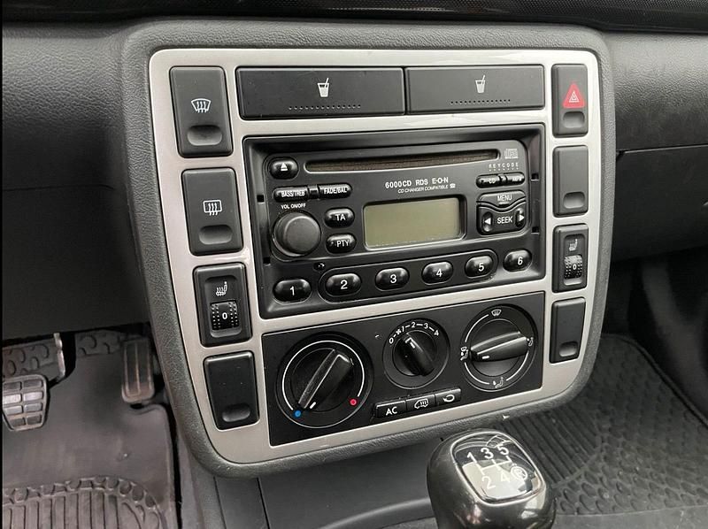 Gebraucht Ford Galaxy 140 PS (102 kW) 2005 Silber Van / Kleinbus