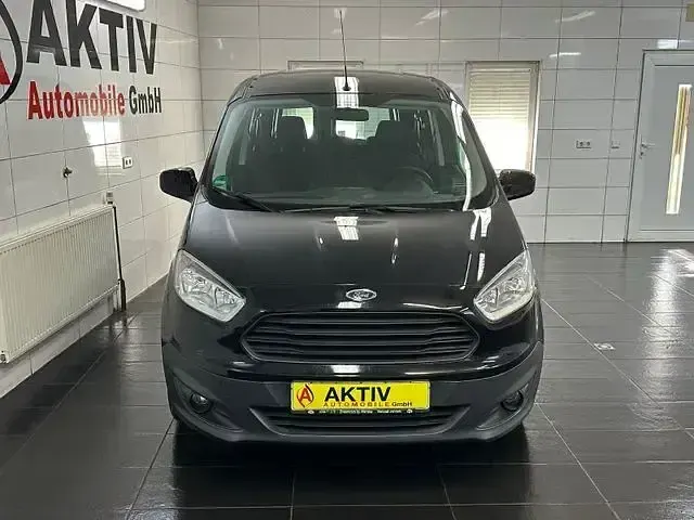 Occasion Ford Transit Trend 101 ch (74 kW) 2018 Noir Break