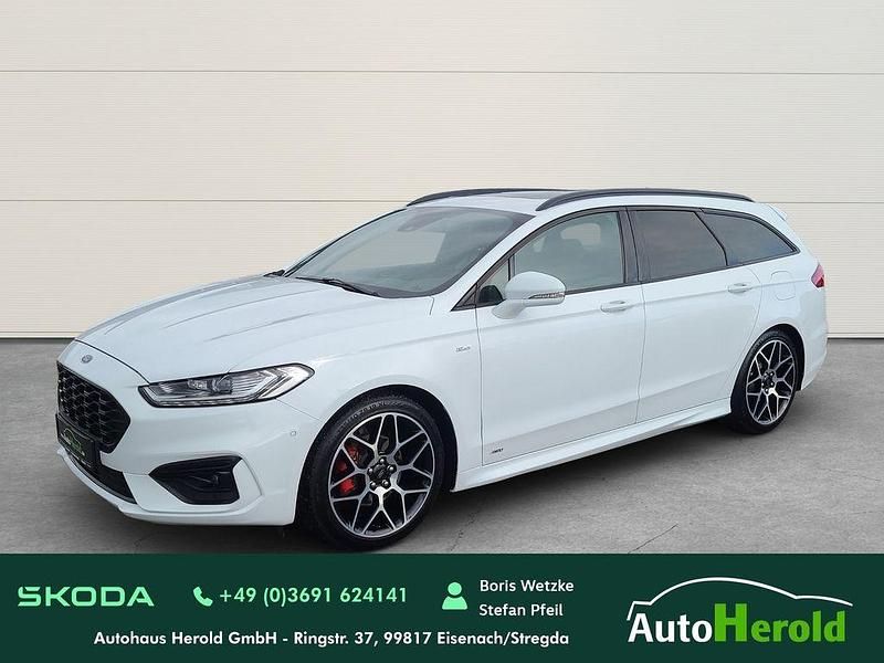 Weiß Gebraucht 2019 Ford Mondeo ST-Line Limousine | 20.990 € (Teuer) - Bild 1/4