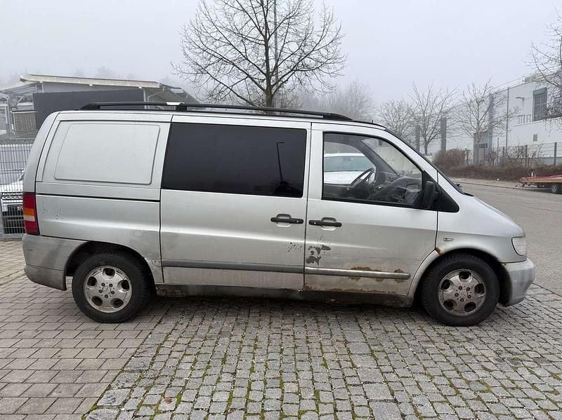 Gebraucht Mercedes Vito 122 PS (89 kW) 2003 Other Van