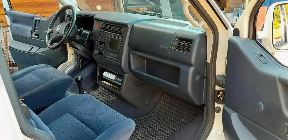 Gebraucht VW Caravelle 116 PS (85 kW) 2001 Weiß Van