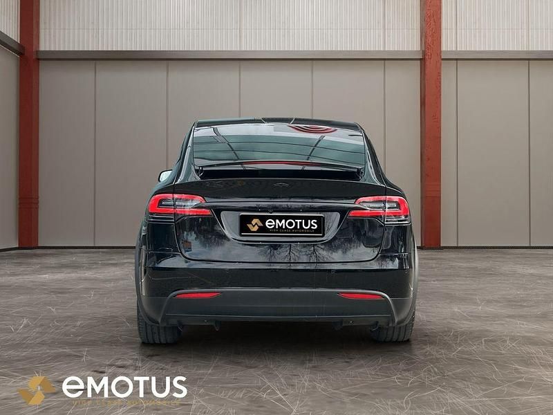 Second-hand Tesla Model X 375 kW (510 CP) 2018 Negru SUV