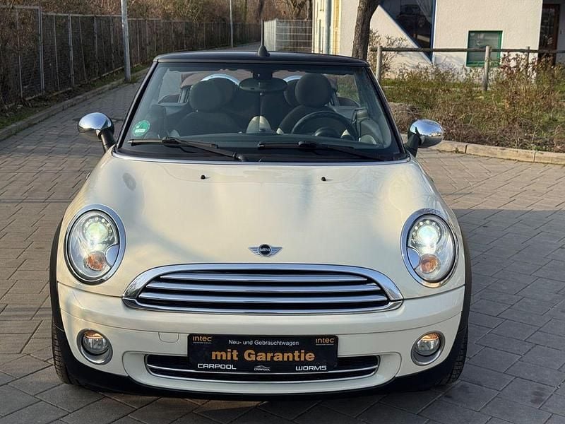 Gebraucht Mini Cooper Cabriolet 120 PS (88 kW) 2009 Weiß Cabrio