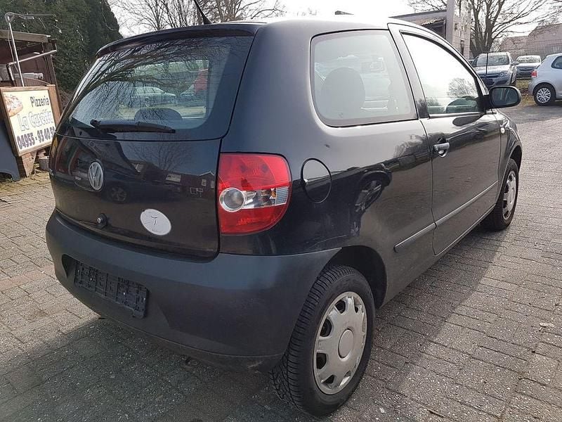 Gebraucht VW Fox Basis 54 PS (39 kW) 2007 Schwarz Kleinwagen