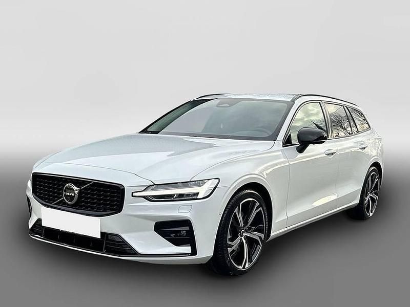 Gebraucht Volvo V60 Plus 197 PS (144 kW) 2025 Weiß Kombi
