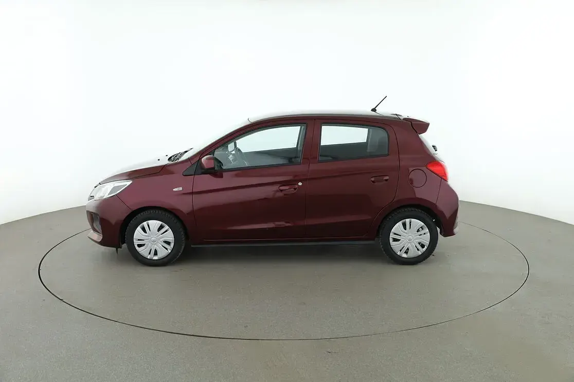 Gebraucht Mitsubishi Space Star Spirit 71 PS (52 kW) 2021 Rot Kleinwagen