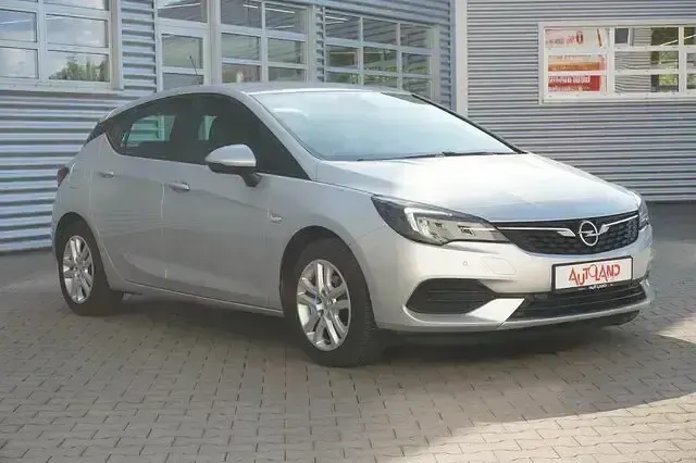Gebraucht Opel Astra Edition 131 PS (96 kW) 2020 Grau Limousine