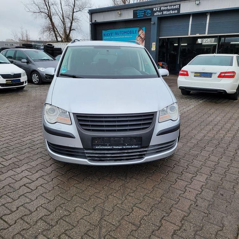 Gebraucht VW Touran Trendline 140 PS (102 kW) 2007 Silber Van / Kleinbus