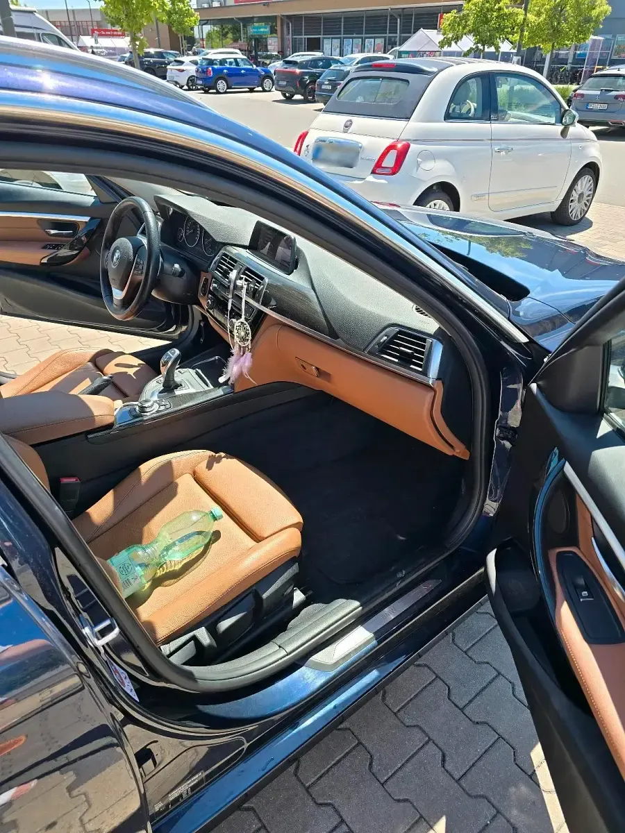 Gebraucht BMW 320 190 PS (139 kW) 2017 Blau Kombi