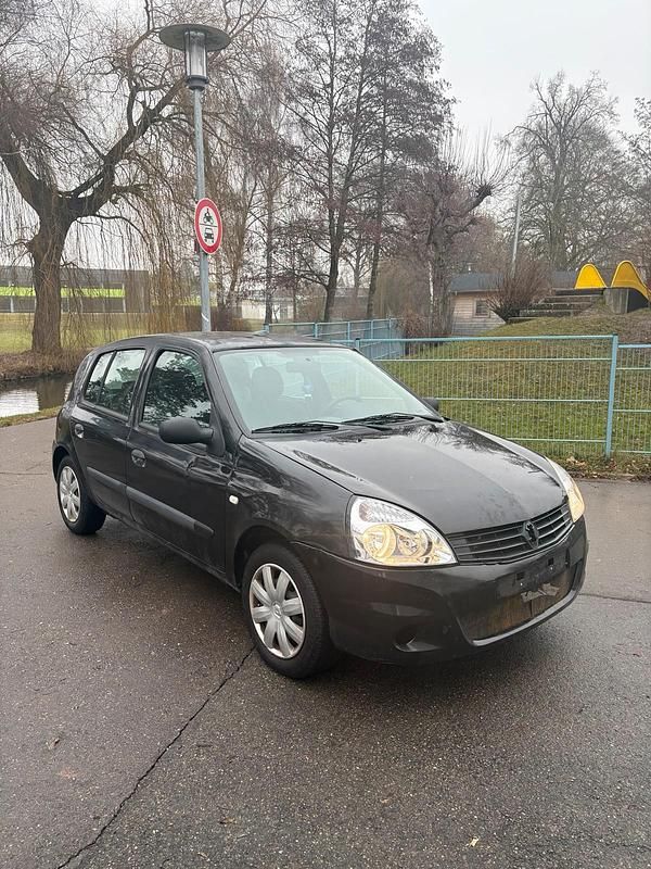 Schwarz Gebraucht 2012 Renault Clio IV Kleinwagen | 1.000 € - Bild 1/4