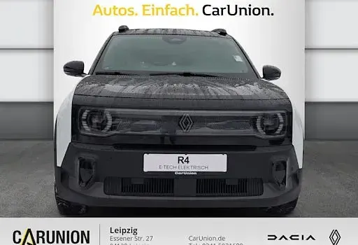 Ny Renault 4 E-Tech Iconic 110 kW (150 HK) 2026 Sort SUV