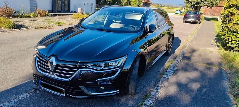 Gebraucht Renault Talisman Initiale Paris 160 PS (117 kW) 2016 Violet Kombi