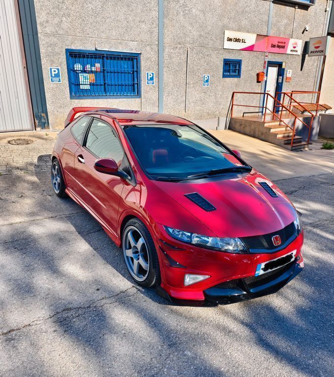 Rot Gebraucht 2011 Honda Civic Type R Limousine | 12.000 € (Fairer Preis) - Bild 1/4
