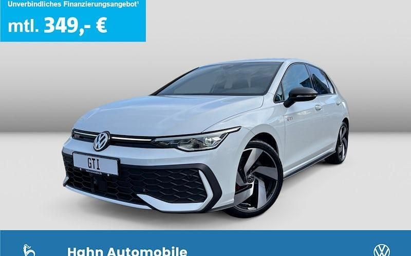 Gebraucht VW Golf VIII Style 265 PS (194 kW) 2025 Pure white Limousine