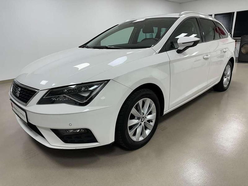 Weiß Gebraucht 2018 Seat Leon ST Style Kombi | 12.900 € (Teuer) - Bild 1/3