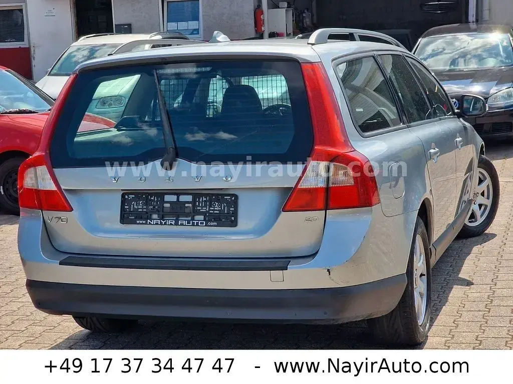Gebraucht Volvo V70 Kinetic 145 PS (106 kW) 2008 Silber Kombi