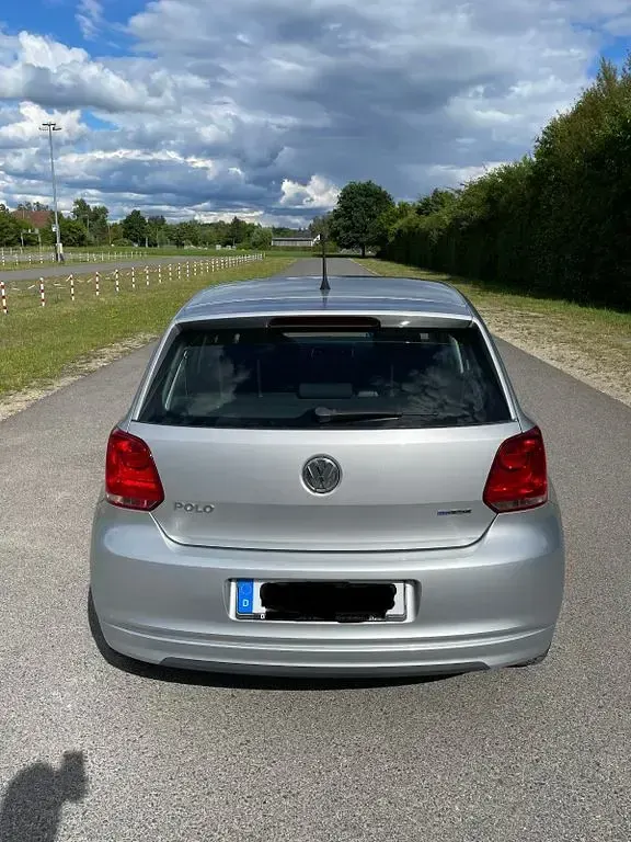 Gebraucht VW Polo 75 PS (55 kW) 2012 Grau Kleinwagen