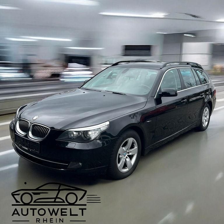 Gebraucht BMW 525 Exclusive 197 PS (144 kW) 2008 Schwarz Kombi