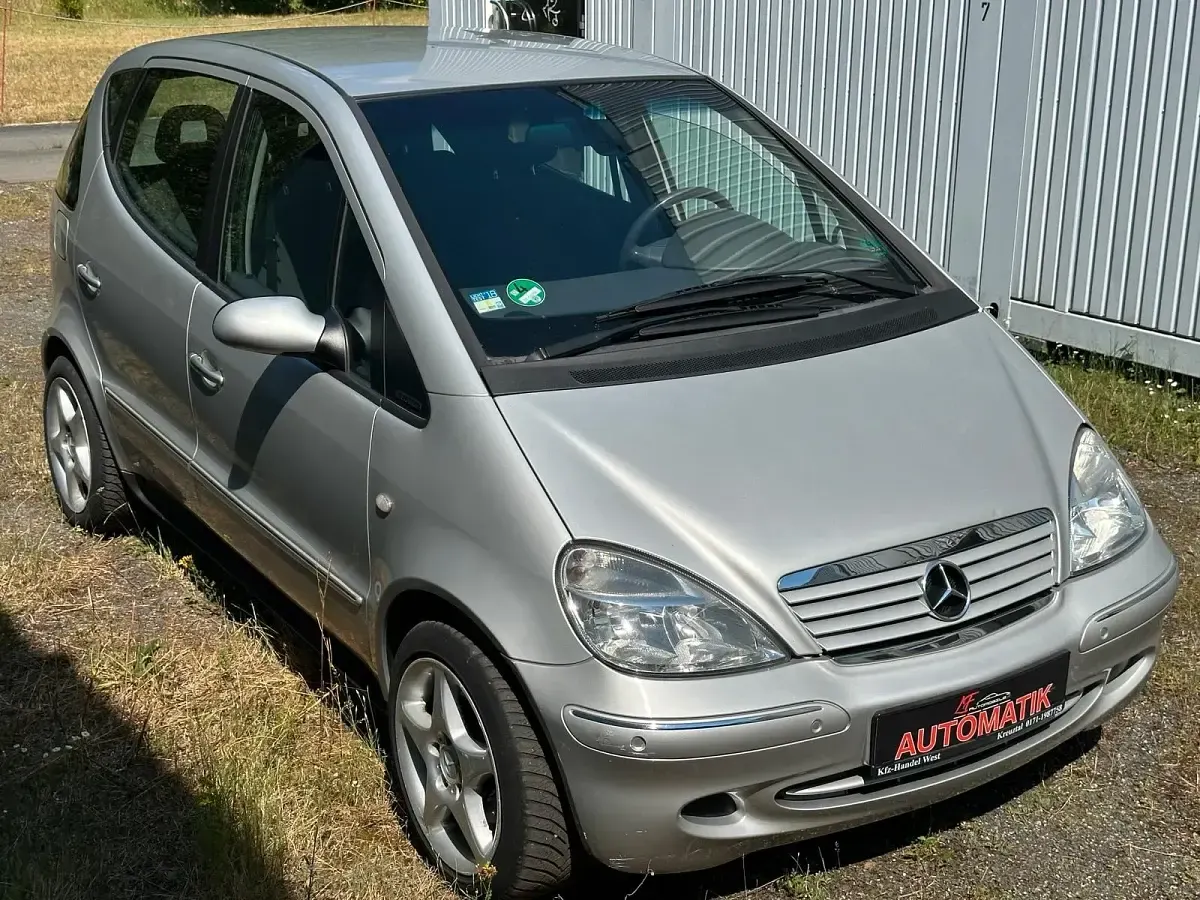 Gebraucht Mercedes A190 125 PS (91 kW) 2003 Silber Kleinwagen