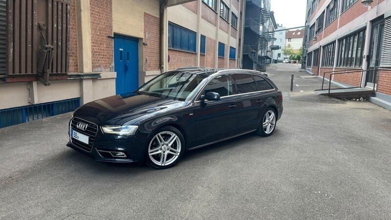 Schwarz Gebraucht 2015 Audi A4 Sport Kombi | 11.700 € (Guter Preis) - Bild 1/4