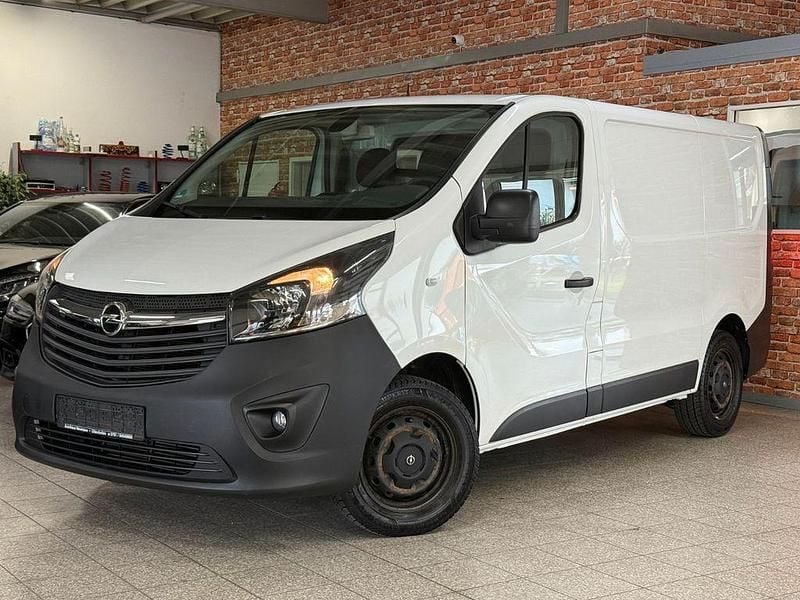 Gebraucht Opel Vivaro 120 PS (88 kW) 2019 Weiß Van / Kleinbus