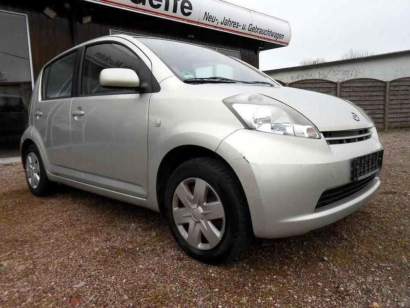 Champagnemetallic Gebraucht 2007 Daihatsu Sirion Kleinwagen | 390 € (Superpreis) - Bild 1/4