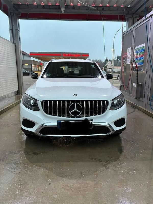 Gebraucht Mercedes GLC220 170 PS (125 kW) 2016 Weiß SUV
