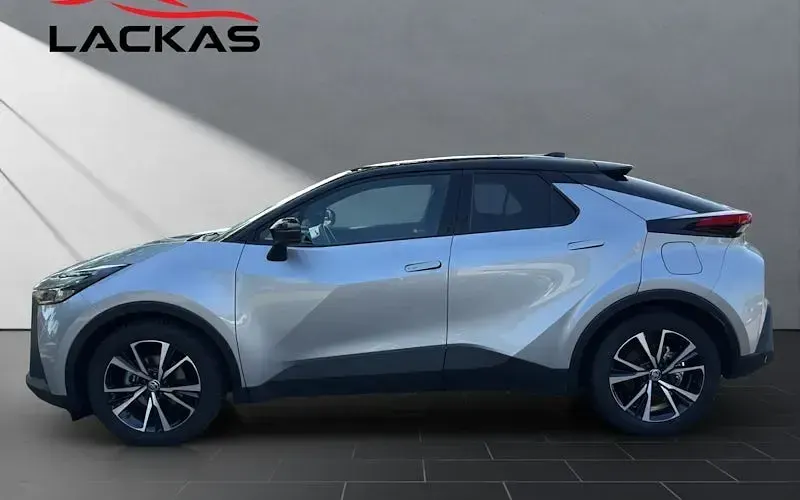 Gebraucht Toyota C-HR Team 140 PS (102 kW) 2024 Schwarz SUV