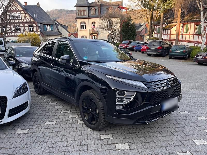 Gebraucht Mitsubishi Eclipse Cross Select 188 PS (138 kW) 2024 Schwarz SUV