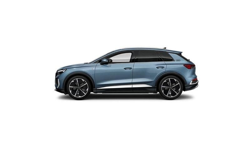 Gebraucht Audi Q4 e-tron S-Line 150 kW (204 PS) 2022 Geysirblau metallic SUV