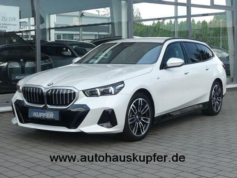Gebraucht BMW 520 Performance 197 PS (144 kW) 2024 Weiß Limousine