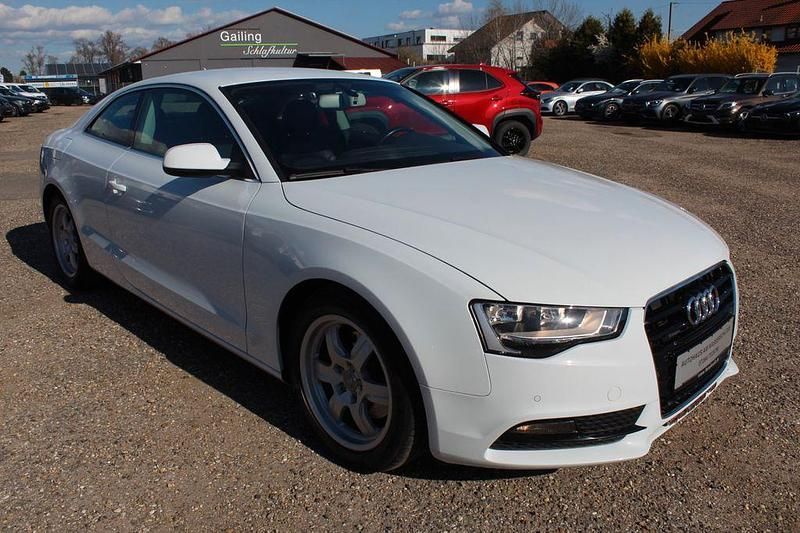 Second-hand Audi A5 S-Line 177 CP (130 kW) 2014 Alb Coupe