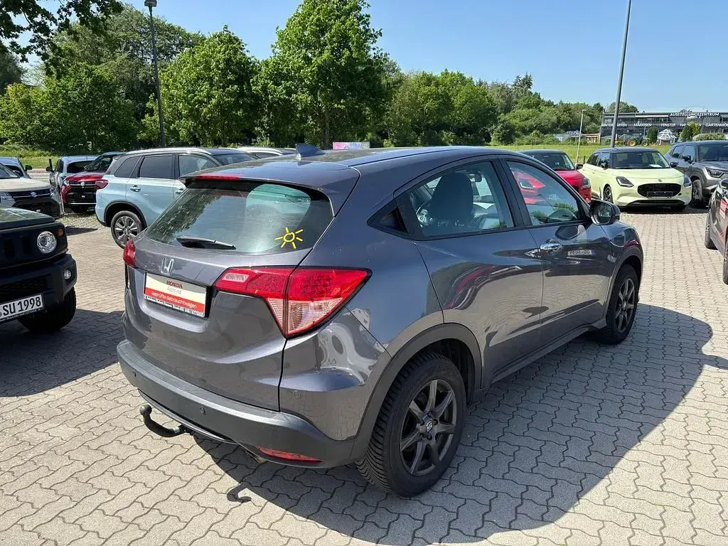 Gebraucht Honda HR-V Elegance 131 PS (96 kW) 2018 Modern steel met. (metallic) SUV