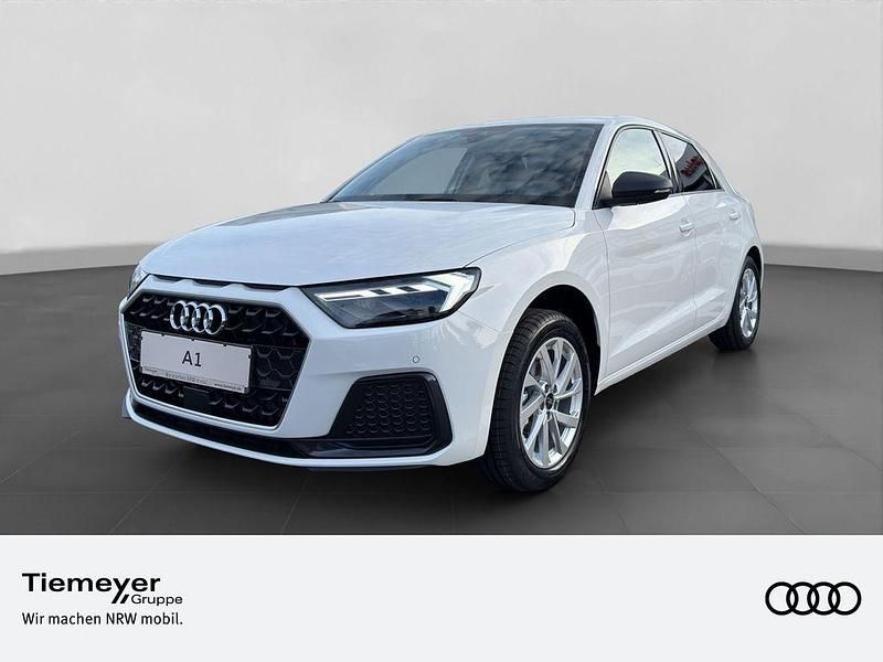 Weiß Neu 2025 Audi A1 Sportback Advanced Kleinwagen | 24.890 € (Guter Preis) - Bild 1/4