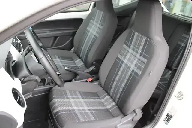 Gebraucht VW up! CLUB 75 PS (55 kW) 2016 Weiß Kleinwagen