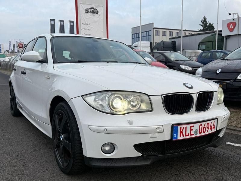 Weiß Gebraucht 2006 BMW 118 Advantage Kleinwagen | 1.900 € (Superpreis) - Bild 1/4