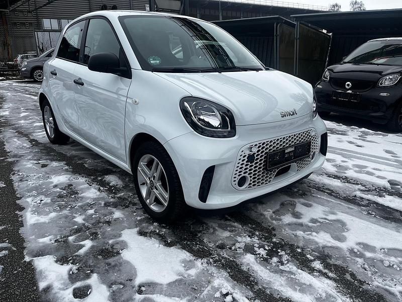 Gebraucht Smart ForFour Electric Drive 60 kW (82 PS) 2021 Weiß Kleinwagen
