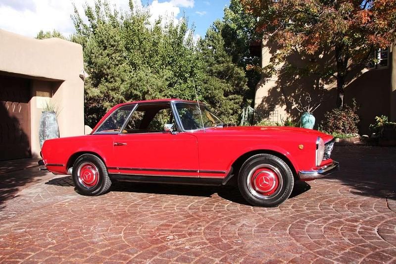 Gebraucht Mercedes W113 150 PS (110 kW) 1967 Rot metallic Cabrio
