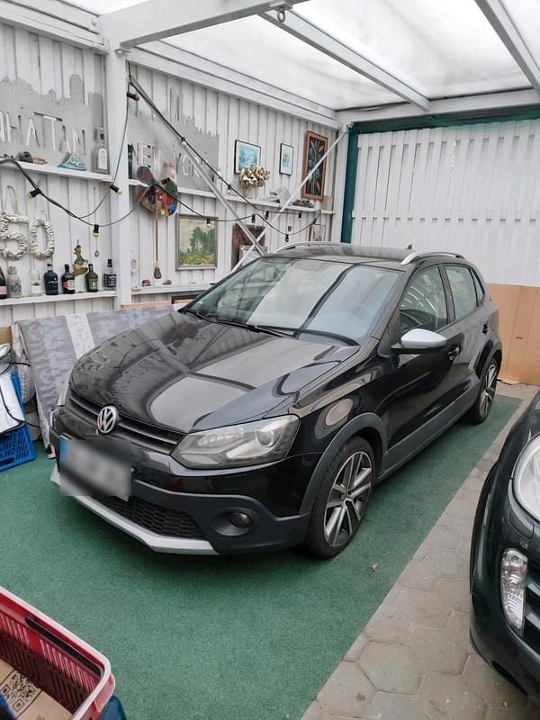 Schwarz Gebraucht 2011 VW Polo Cross Kleinwagen | 5.450 € (Fairer Preis) - Bild 1/4