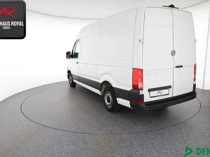 Second-hand VW Crafter 140 CP (102 kW) 2020 Alb Van